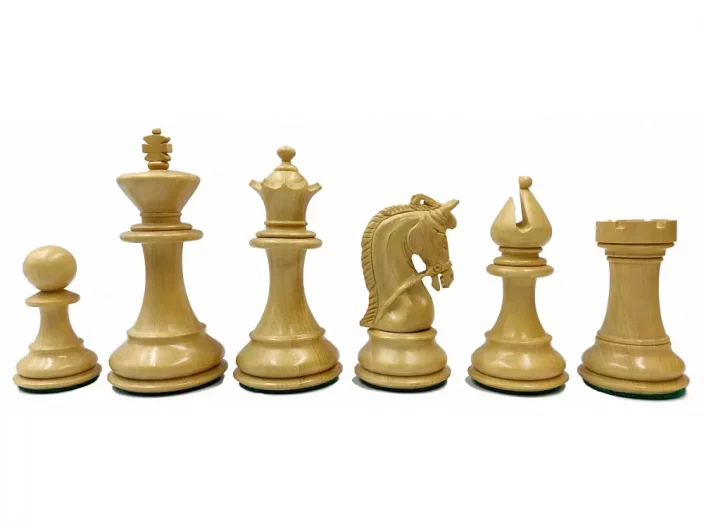 Šachové figury  CORINTHIAN REDWOOD 3141