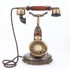 Historický telefon stolní kovový s vidlicí 3004-006