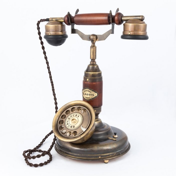 Historický telefon stolní kovový s vidlicí 3004-006