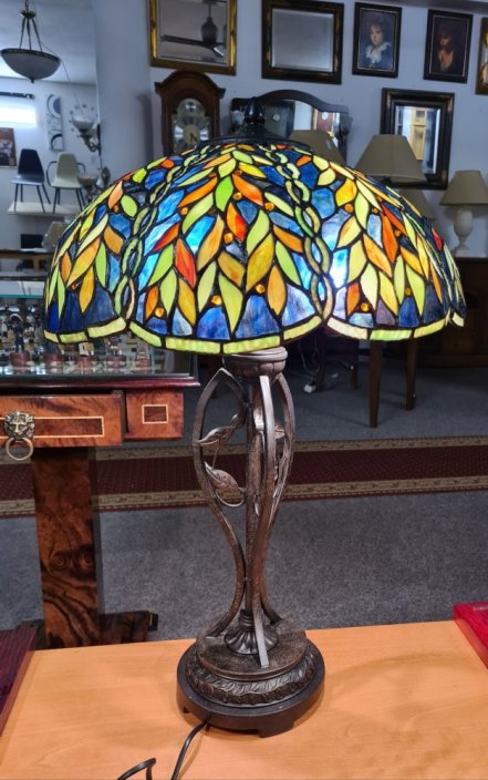 Tiffany  stolní lampa BELLE